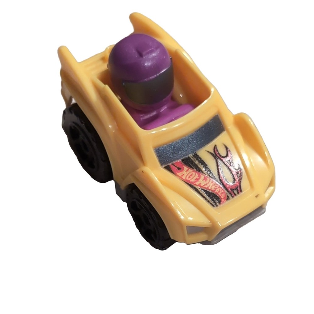 Fisher-Price Little People Hot Wheels Race Car HWB37 Yellow Purple 2021 Toy